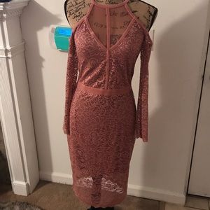Express velvet and lace dress